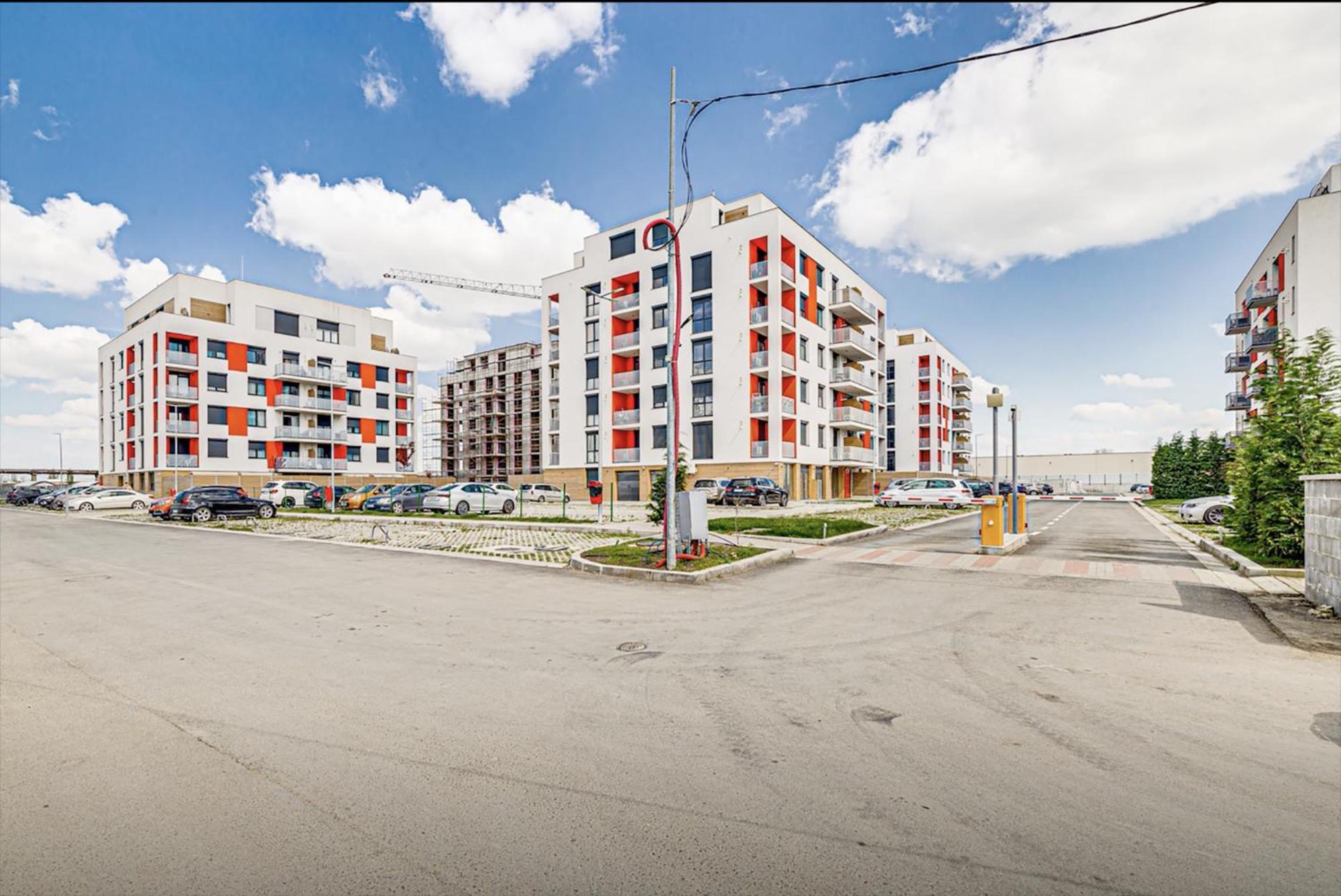 Elegant Apartment Near Afi & Atrium Mall Arad Bagian luar foto